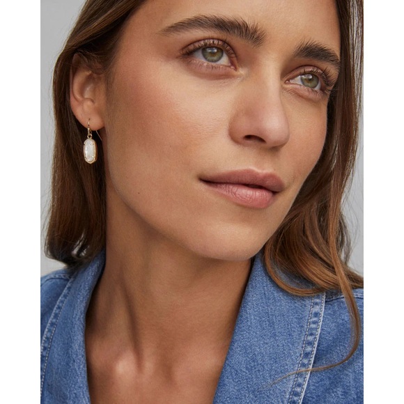 Kendra Scott Lee Gold drop earrings nwt - Picture 7 of 7